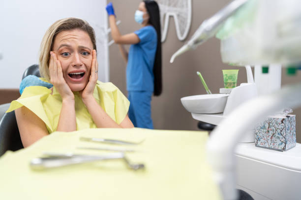 Best Emergency Dentist for Lost Fillings or Crowns in Stratmoor, CO